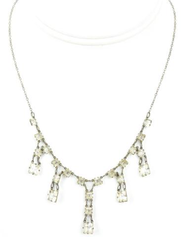 Antique Art Deco Sterling Fringe Design Necklace: Antique Art Deco Sterling Fringe Design Necklace. Rhinestone prong set in sterling silver. Clasp hallmarked. Measures 16 inches in length.