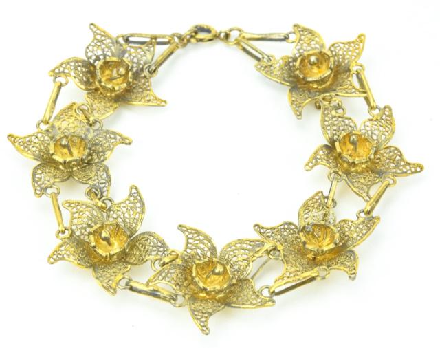 Estate Gold Over Sterling Filigree Panel Bracelet (1 of 8)