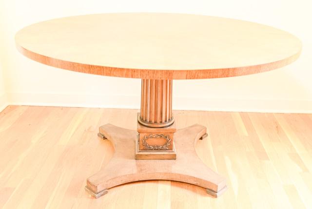 Empire Quarter Sawn Pine Pedestal Dining Table (1 of 5)