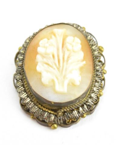 Antique Italian Hand Carved Shell Cameo Pendant (1 of 5)