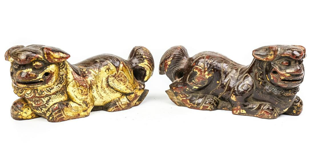 Pair Carved & Gilt Wood Chinese Foo Dog Statue (1 of 8)