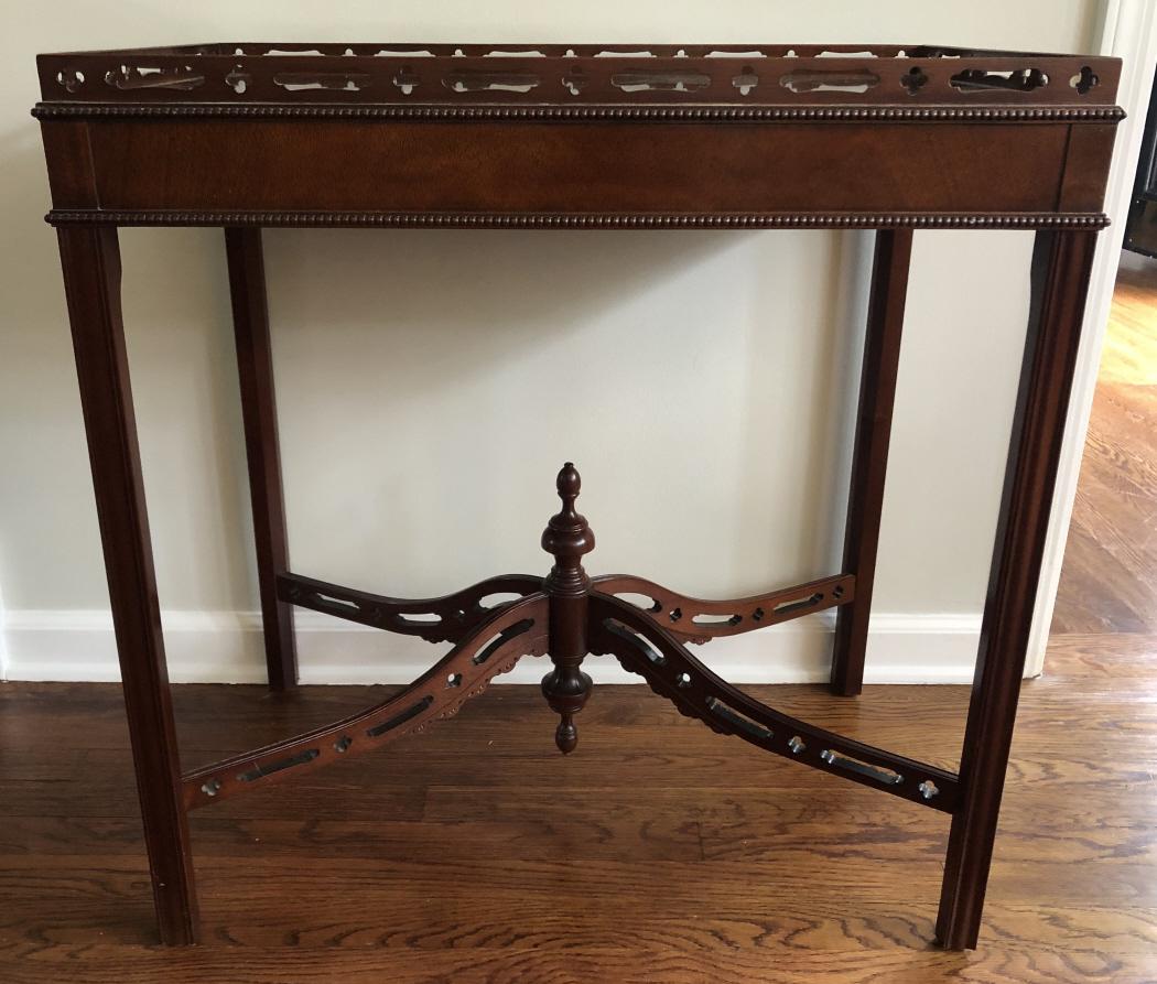 Baker Furniture Chinese Chippendale Side Table (1 of 6)