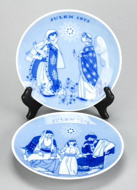 Pair Vintage Blue & White Porsgrund Norway Plates (1 of 9)