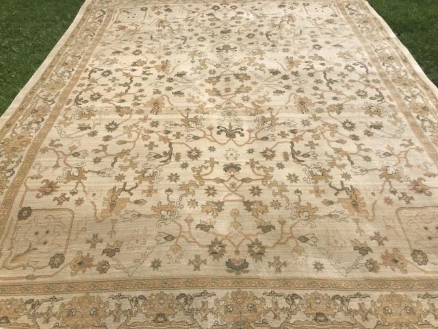 Contemporary Aubusson Pattern Ralph Lauren Carpet (1 of 6)