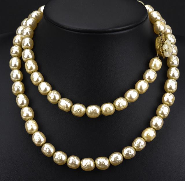 Vintage Miriam Haskell Costume Jewelry Necklace (1 of 7)