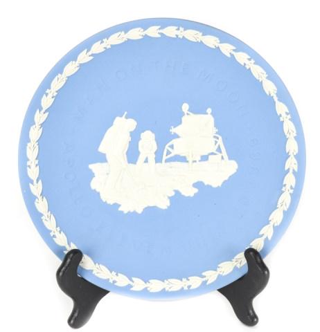 Wedgwood Apollo 11 1969 Commemorative Plate (1 of 8)