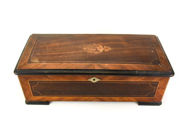 Antique Cylinder Music Box w Marquetry Case (1 of 7)