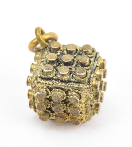 Antique 19th C Gold Fill Dice Design Pendant Charm: Antique 19th C Gold Filled Dice Design Pendant Charm. Measures .75 of an inch in length.