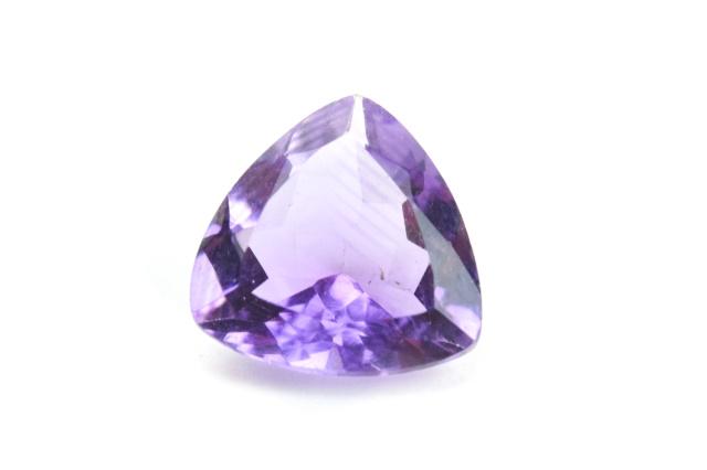 Loose 2.5 Carat Iolite Trillion Faceted Gemstone: Loose 2.5 Carat Iolite Trillion Faceted Gemstone. Tests as Iolite on the Presidium, weighs approximately 2.5 carats, may be treated / enhanced.