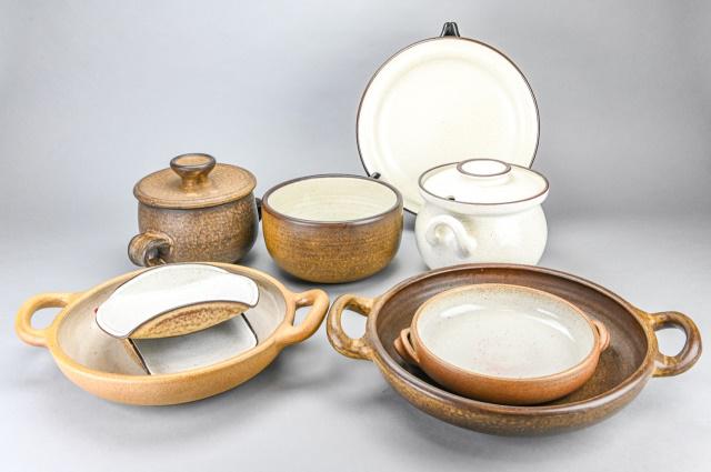 Mid C Zaalberg Holland Stoneware Serving Pieces: Mid Century Zaalberg Holland Stoneware Serving Pieces. 8 pieces total. Including serving trays, bowl, and tureen. Largest tray measure 16.25 inches wide.