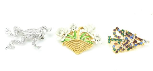 3 Vintage Rhinestone & Enamel Costume Brooches (1 of 9)