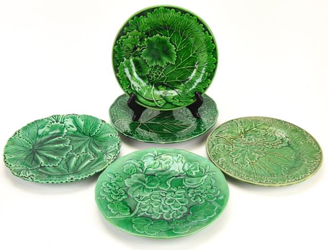 Collection Majolica Leaf Motif Lunch Plates (1 of 8)
