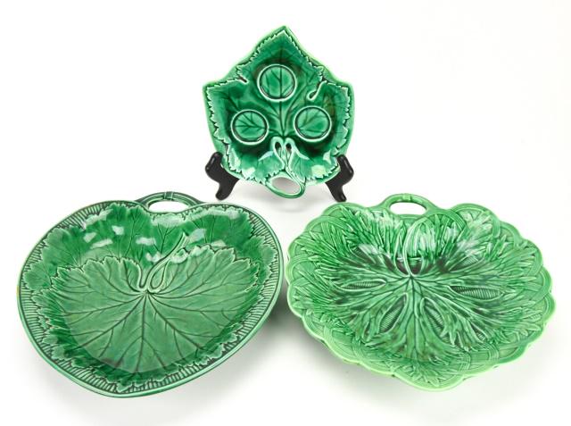 3 Wedgwood Majolica Cabbage Leaf Serving Trays (1 of 11)