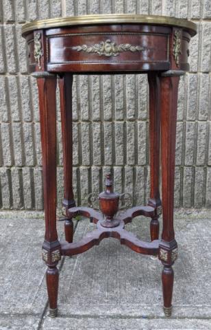 Louis XVI Carved Side Table w Gallery & Ormolu (1 of 5)