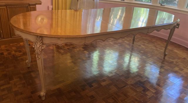 Louis XV White Washed Extendable Dining Table (1 of 6)