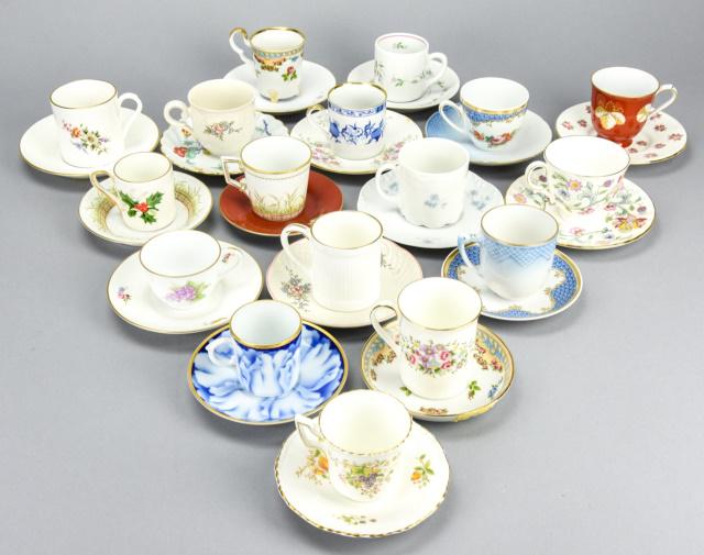 Vintage Danbury Mint Espresso Cup Collection (1 of 7)