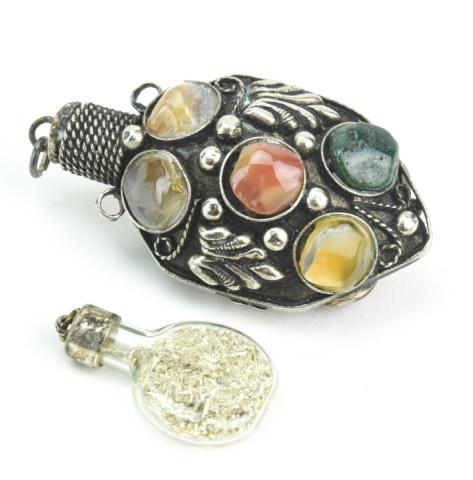 2 Vintage Perfume Bottle Pendants (1 of 6)