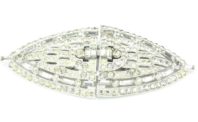 Coro Duette Rhodium Plated Rhinestone Brooch: Coro Duette Rhodium Plated Rhinestone Costume Jewelry Brooch / Dress Clip. Marked on back. Brooch measures 3.75 inches in width.