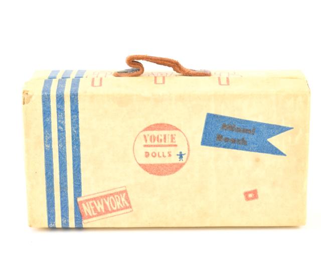 Vintage Doll Suitcase Filled with Accessories (1 of 7)