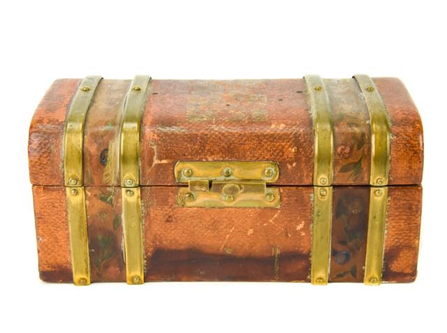 Antique 19th C Leather & Brass Doll Trunk (1 of 10)