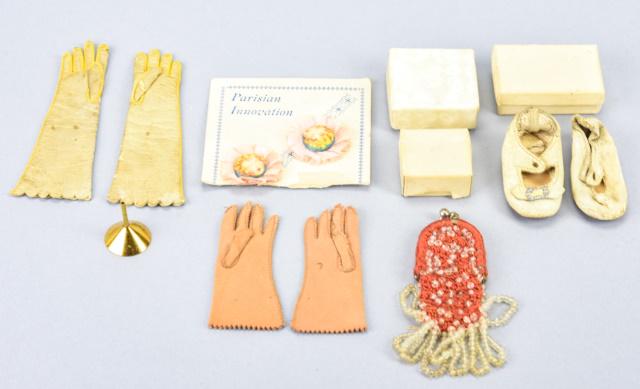 Antique 19th C French Fashion Doll Accessories (1 of 9)