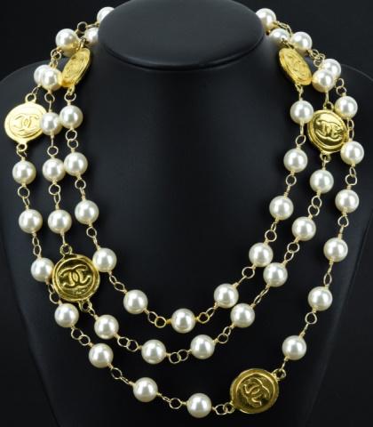 Vintage Chanel Paris Faux Pearl & Logo Necklace (1 of 7)