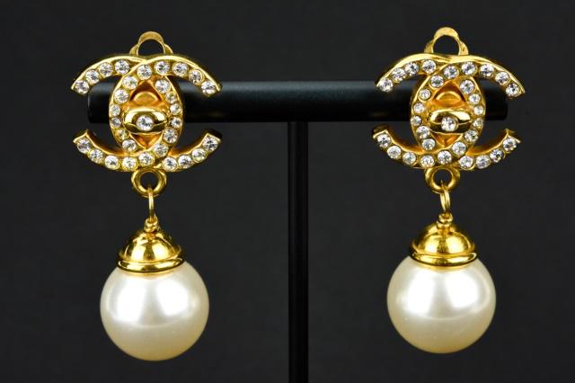 Pair Vintage Chanel Paris Faux Pearl Logo Earrings (1 of 7)