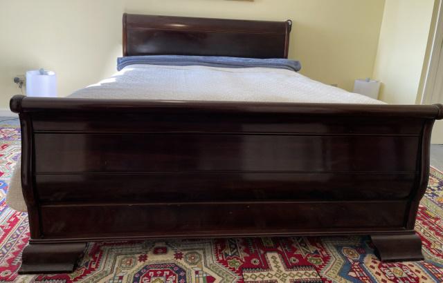 Mahogany Queen Size Sleigh Bed Frame (1 of 9)