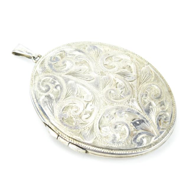 English Sterling Silver Locket Necklace Pendant (1 of 8)