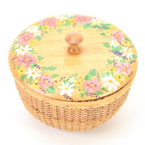 Vintage Hand Painted Nantucket Basket w Lid (1 of 8)