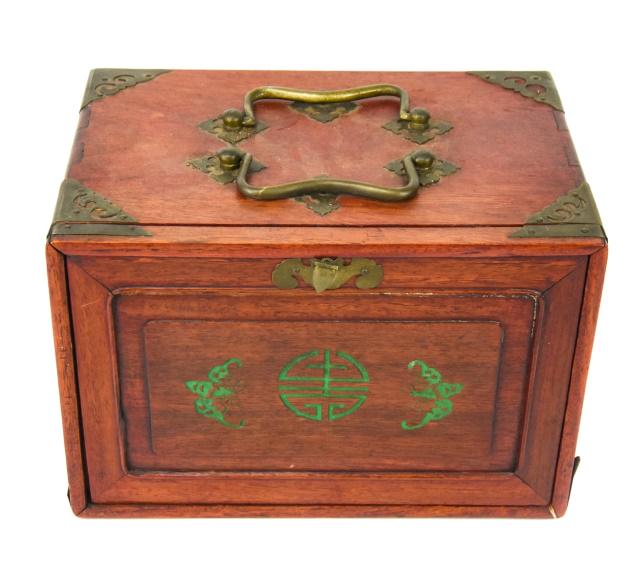Chinese Mahjong Set w Carved Bone & Bamboo Pieces: Chinese Mahjong Set with Carved Bone & Bamboo Pieces. Case with 5 drawers and brass hardware. Measures 6.25 inches x 9.5 inches x 6.5 inches.
