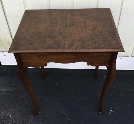 Antique English Queen Anne Style End Table (1 of 4)