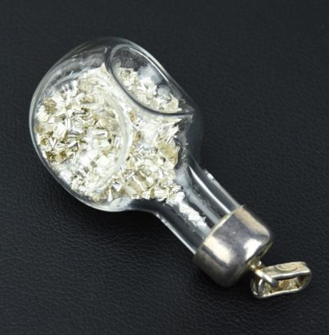 Vintage Sterling Flask Pendant w Silver Flakes (1 of 6)