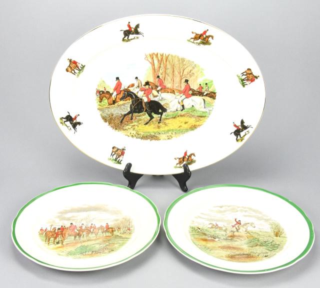 Pair of Spode Hunt Plates & Serving Platter (1 of 10)