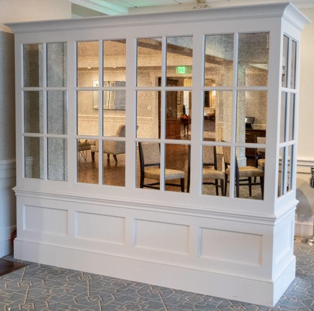 Paned, Mirrored Room Divider (1 of 5)