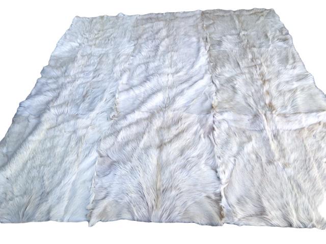 Contemporary Natural White Fur Hide Carpet / Rug (1 of 5)