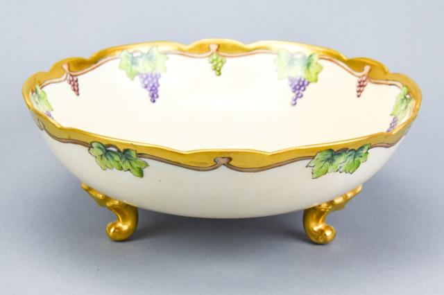 Antique T & V  Limoges Hand Painted Footed Bowl (1 of 7)