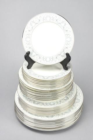 Wedgwood Dolphins Bone China Dinner Set: Wedgwood Dolphins Bone China Dinner Set Including 8 Dinner Plates, 8 Salad Plates, 8 Bread and Butter Plates, and 8 Soup Bowls. Dinner plates measure 10.75 inch diameter.