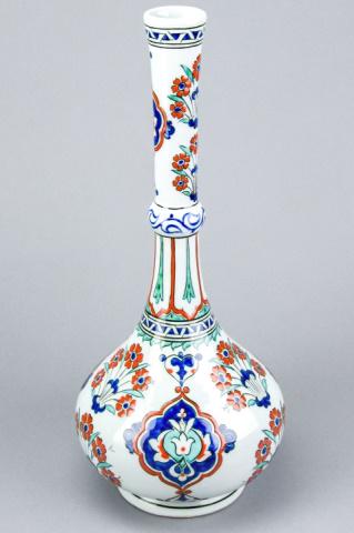 Ibrahim Kuslu Turkish Iznik Ceramic Vase (1 of 8)