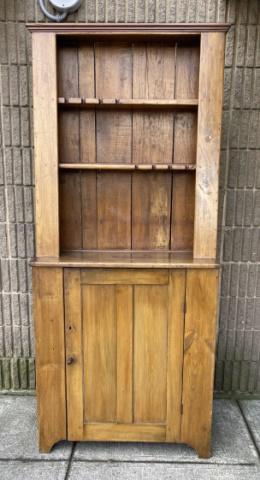 Antique American Country Hutch (1 of 9)