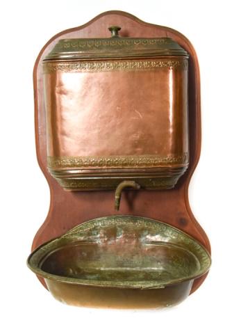 Victorian Wall Mounted French Lavabo (1 of 7)