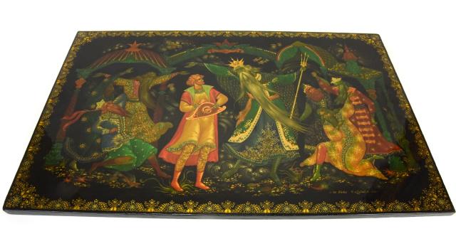 Oversized Palekh Russian Lacquer Wall Plaque 1986 (1 of 10)