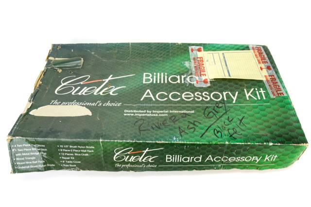 New In Box Cuetec Billiard Accessory Kit (1 of 5)