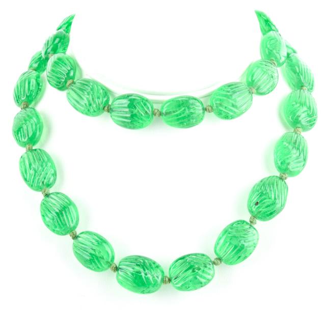 Vintage French Gripoix Emerald Glass Necklace (1 of 7)