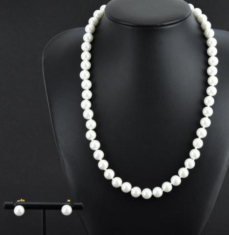 Hand Knotted Pearl Necklace & Stud Earring Set (1 of 6)