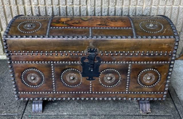 Spanish Leather Domed Trunk w Map of Central Asia (1 of 9)