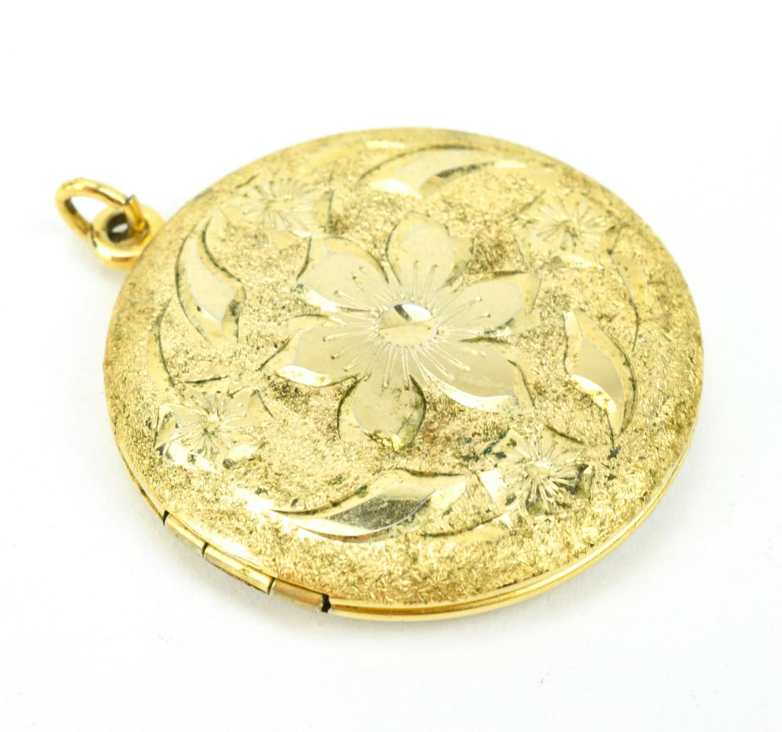 Estate Gold Filled Floral Motif Locket Pendant: Estate Gold Filled Floral Motif Locket Necklace Pendant. Measures 1.5 inches in length.