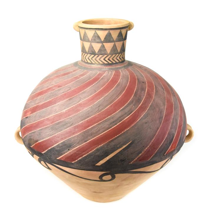 Large Vintage Neolithic Navajo Style Clay Pot (1 of 9)