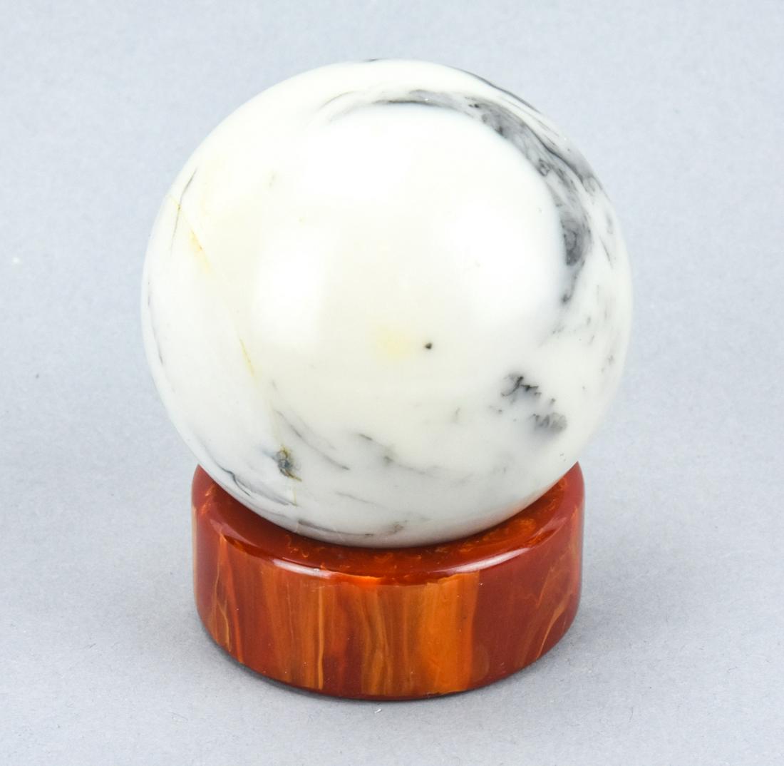 Vintage Mid Century Bakelite Statue Sphere w Stand (1 of 7)