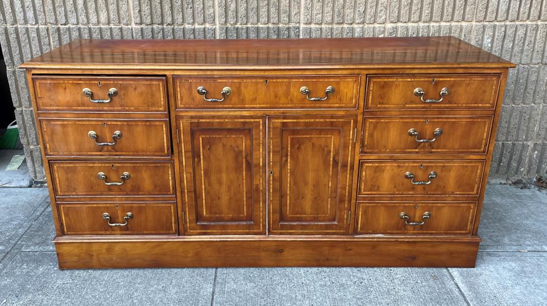 Georgian Style Banded Sideboard (1 of 5)